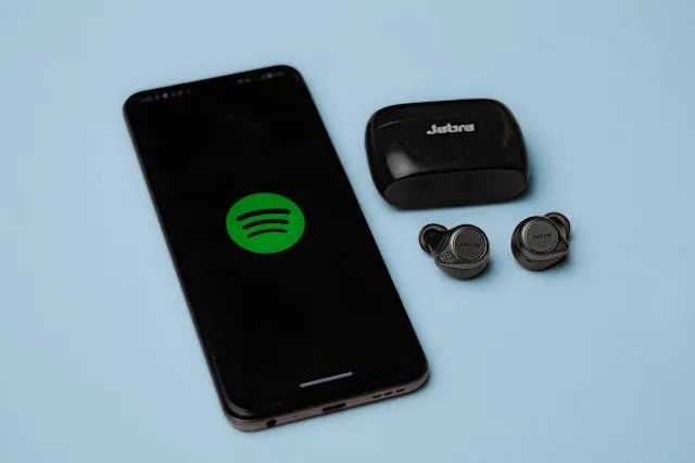 UI/UX Design for Mobile Apps: Creating Experiences That Stick